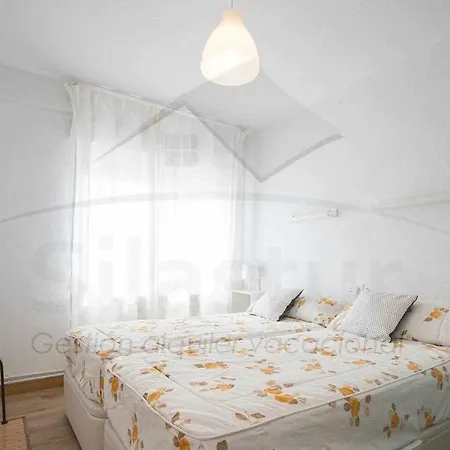 Regalina Vistas A La Bahia Apartman *